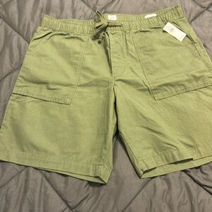 Gap 9in easy cargo shorts